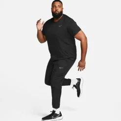 Nike Hardloopkleding*Miler hardloopshirt heren black