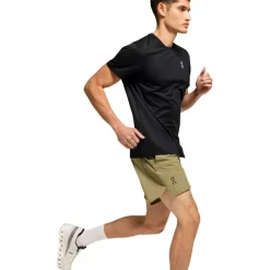 On Hardloopkleding*Core-T hardloopshirt heren black